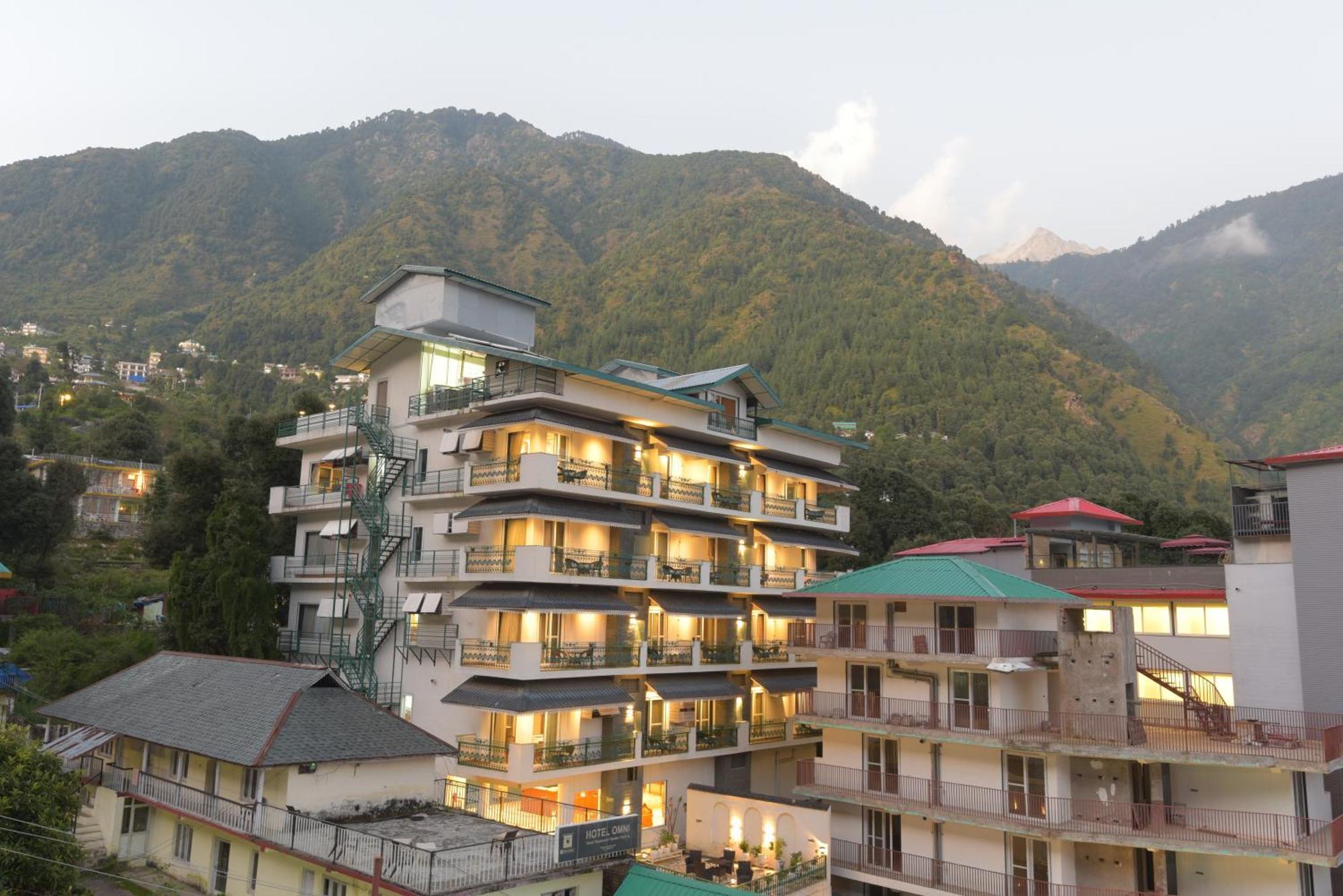 Quality Inn By Lawrence Hotels Dharamshala Esterno foto