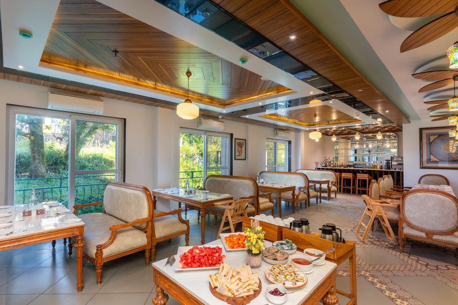 Quality Inn By Lawrence Hotels Dharamshala Esterno foto